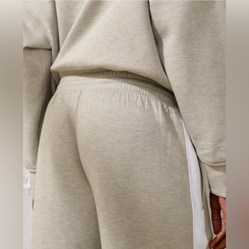 Abercrombie YPB neoKNIT Wide Leg Sweatpant Size Small - Picture 6 of 6